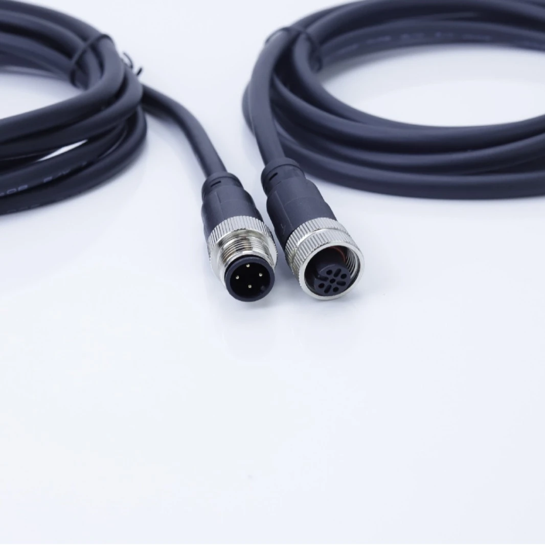 Dab tsi yog qhov txawv ntawm shielded thiab unshielded M12 cable?